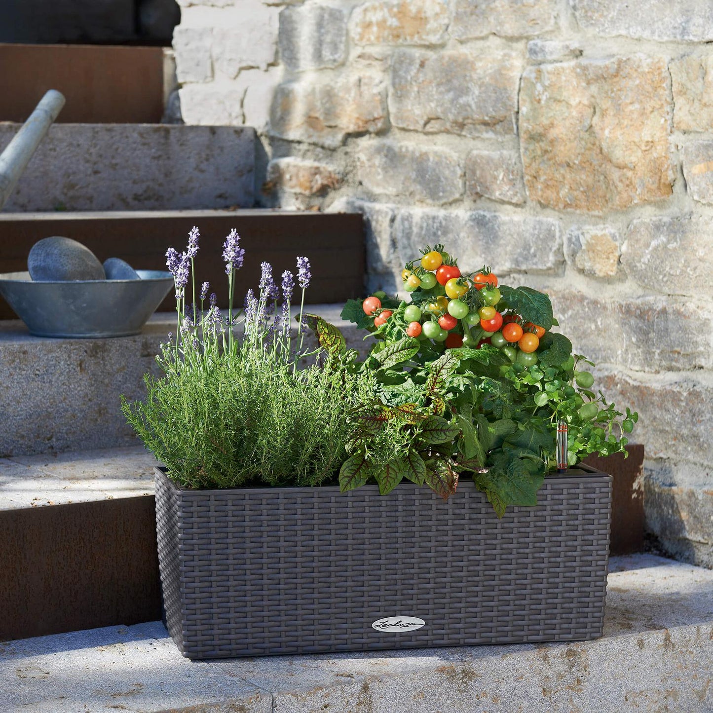 Balconera Cottage Patio Deck Rail Planter